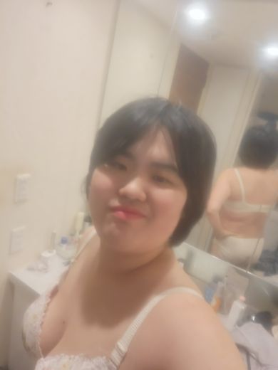 綾乃の写真