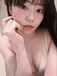 眞子